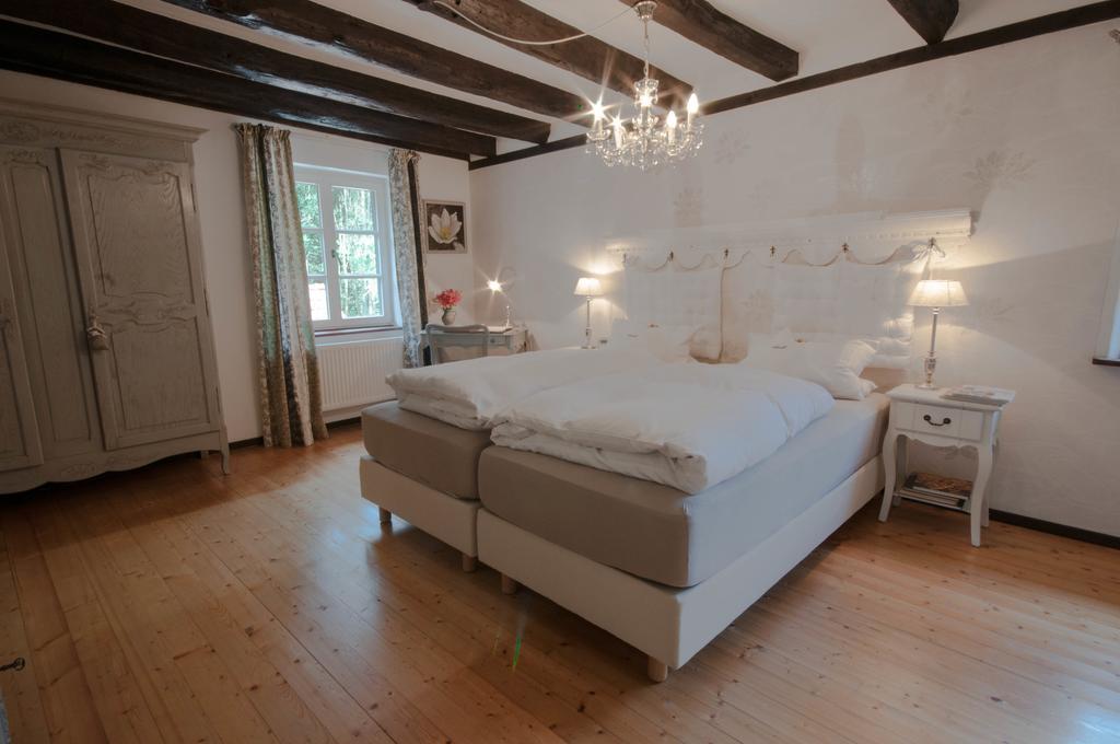 Gaestehaus Wahnenmuehle Erkrath Esterno foto